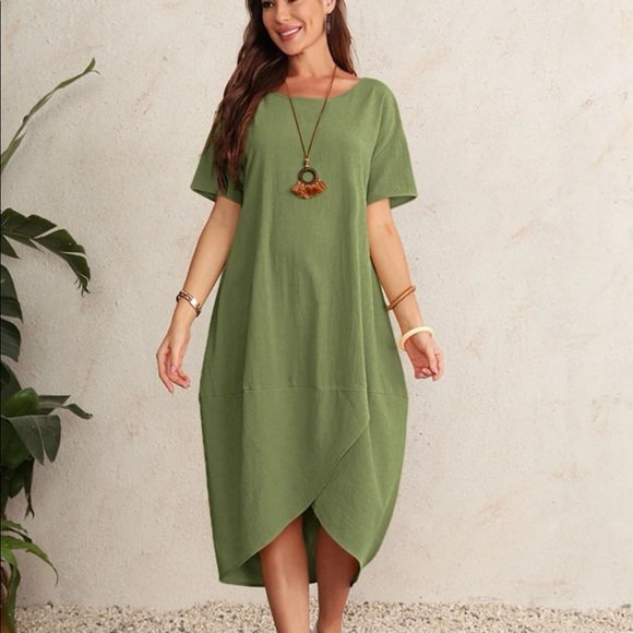 Dresses & Skirts - BoHo Chic Green Dress With Pockets